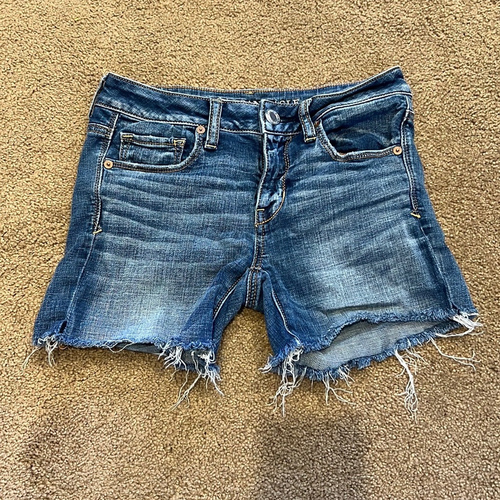 American Eagle jean shorts size 4